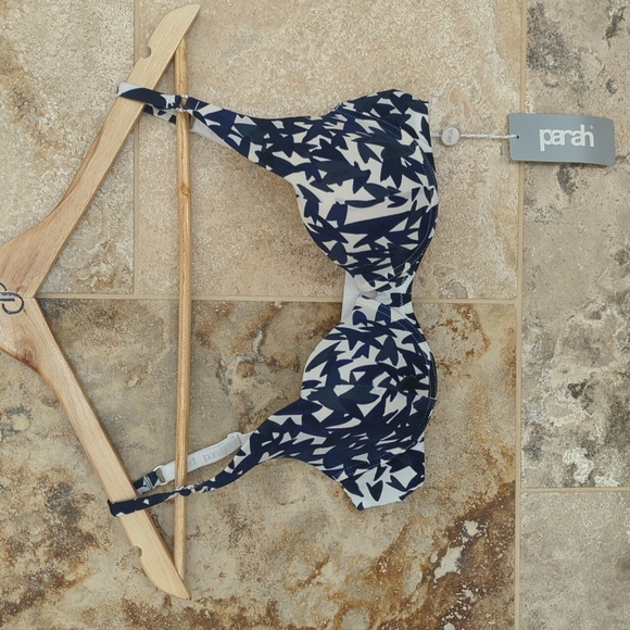 NWT Parah 34C Bra with Rhinestone Detail Geometric Underwire - Picture 1 of 10